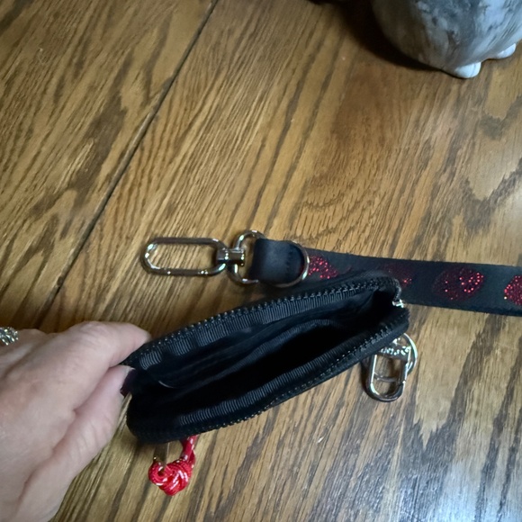 Victoria’s Secret card case and lanyard - Picture 3 of 3